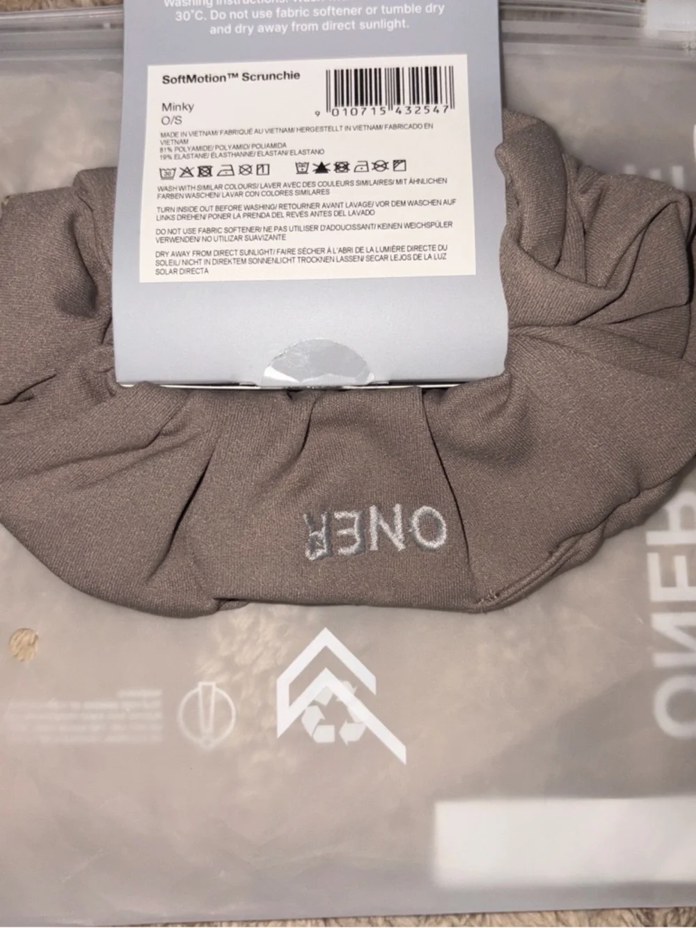 Oner Active Scrunchie - Picture 3 of 5